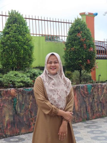 Nola Rahmadani